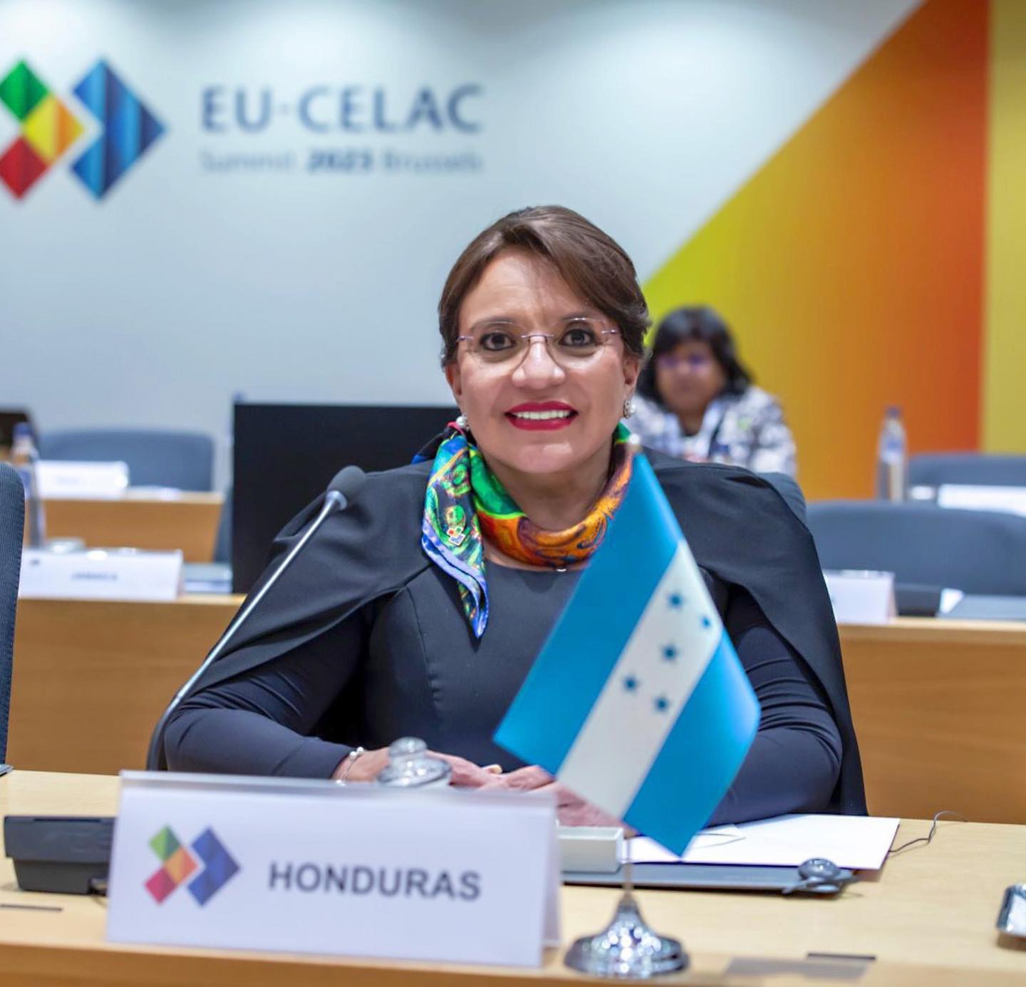Deep divisions in Honduras as LIBRE’s “Venezuela Plan” faces rejection