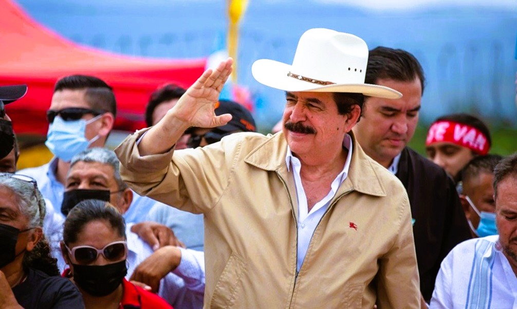Mel Zelaya cements his role amid the political crisis prior to the 2025 elections